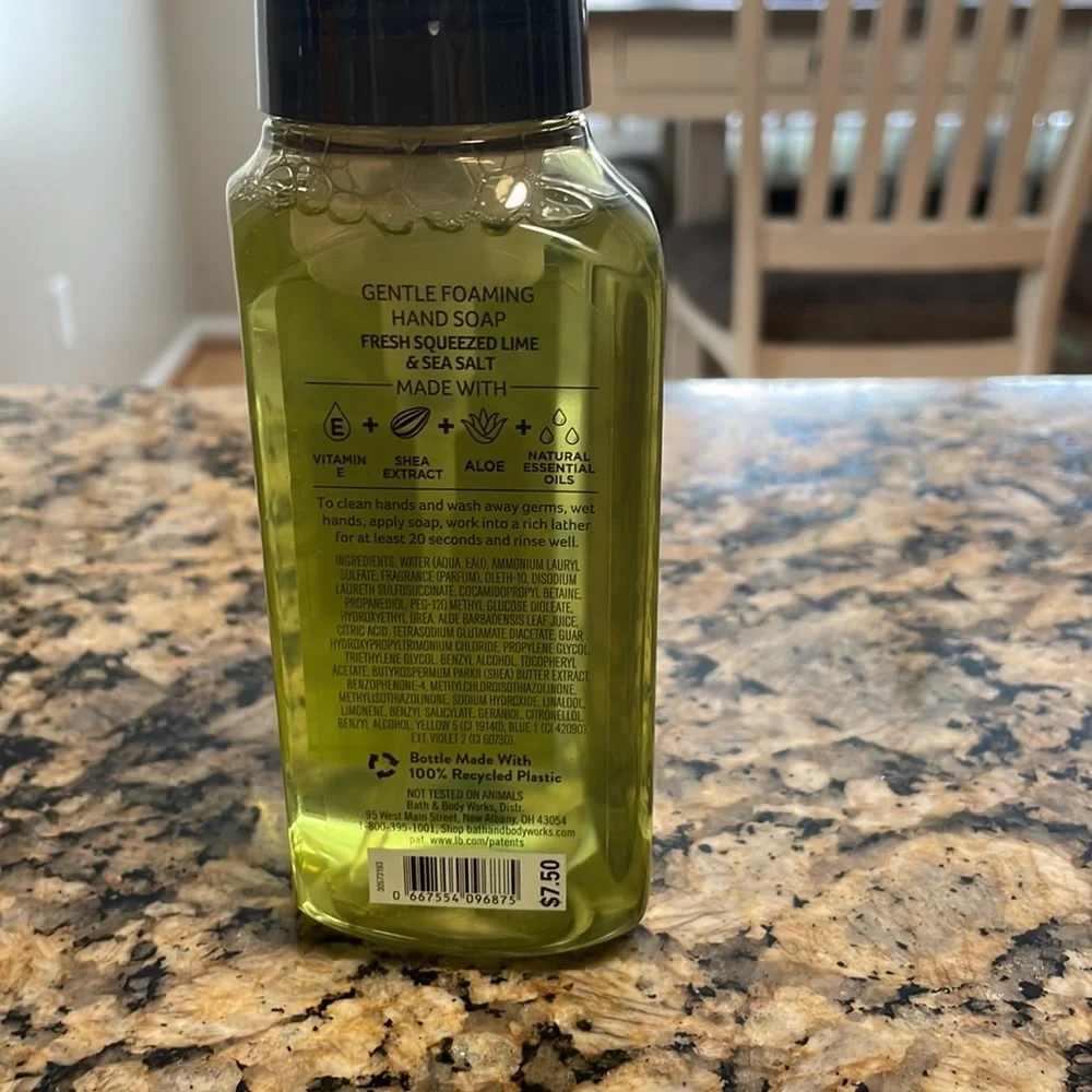 Hand soap - Picture 2 of 2